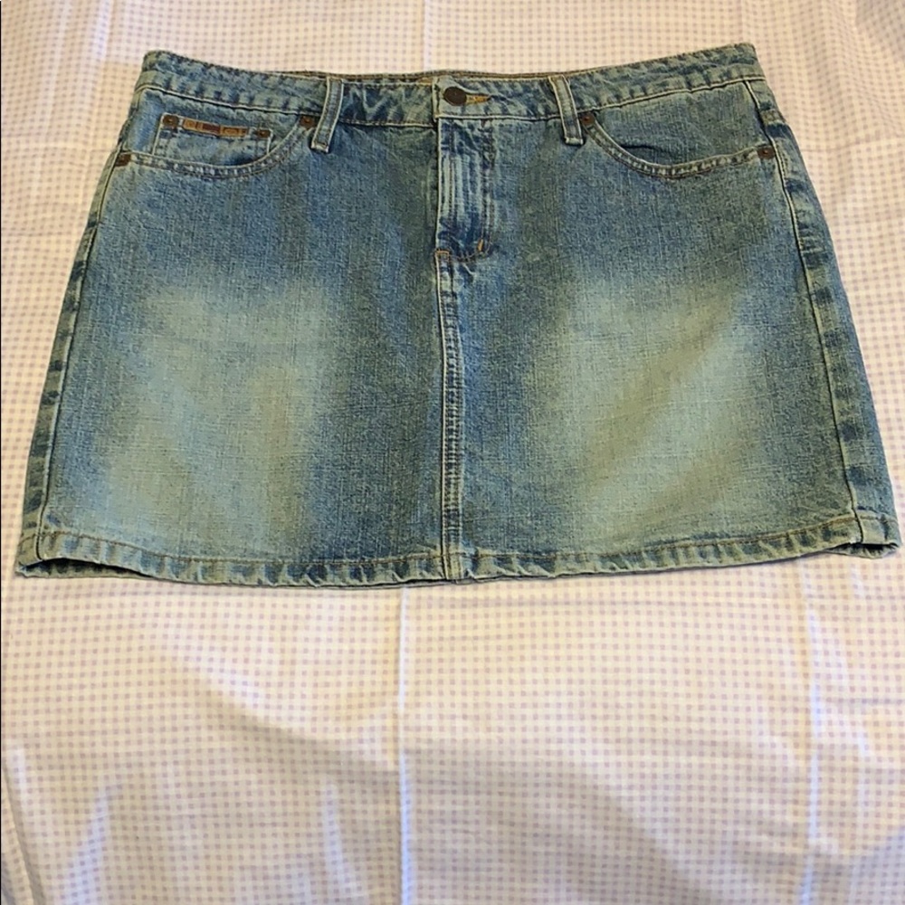 L.E.I. Denim skirt